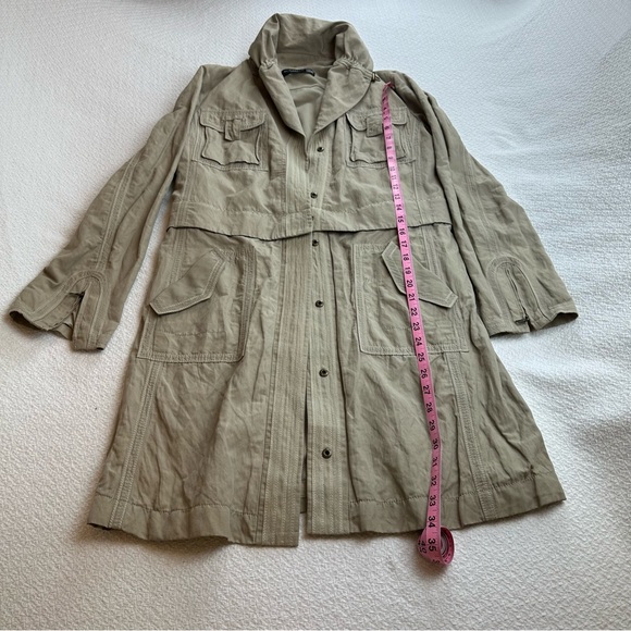 Elie Tahari Sacks Fifth Ave Adjustable Coat. - Picture 1 of 10